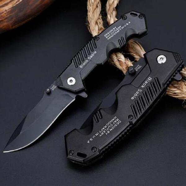Folding Knives