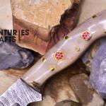 Hunting Ready: 6.5-Inch Damascus Steel skining Knife