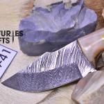 Hunting Handy 6.5-Inch Damascus Steel skining Knife